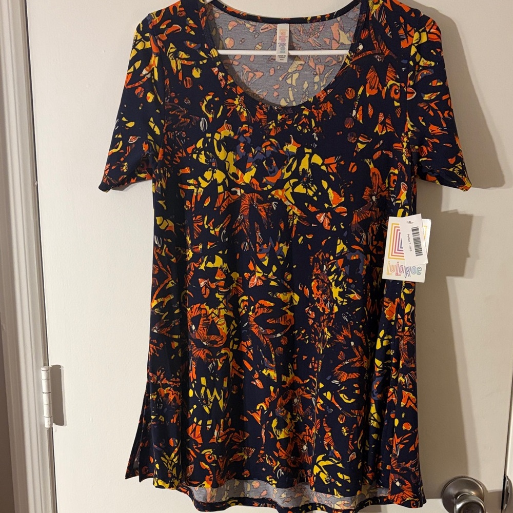 LuLaRoe Women's Navy and Orange Patterned Top